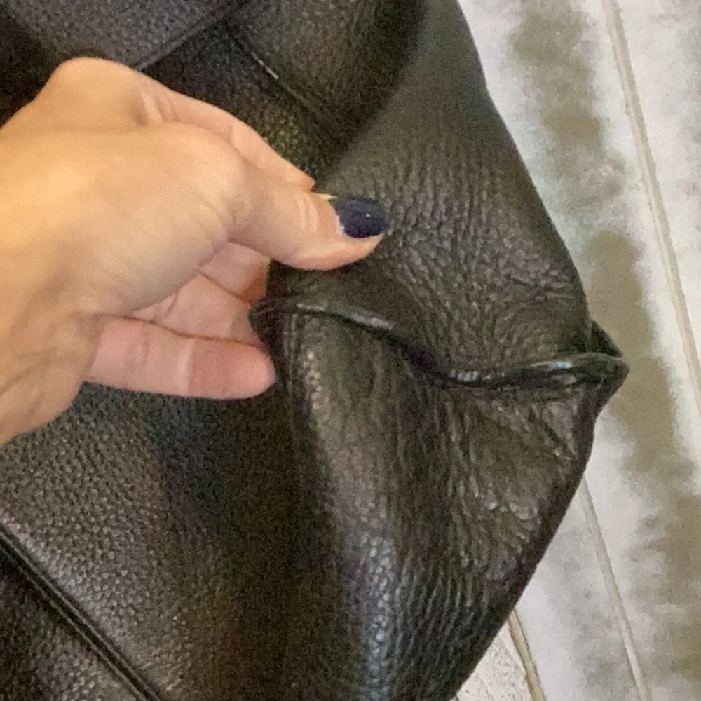 Banana Republic leather bag/briefcase, beautiful, EUC, black